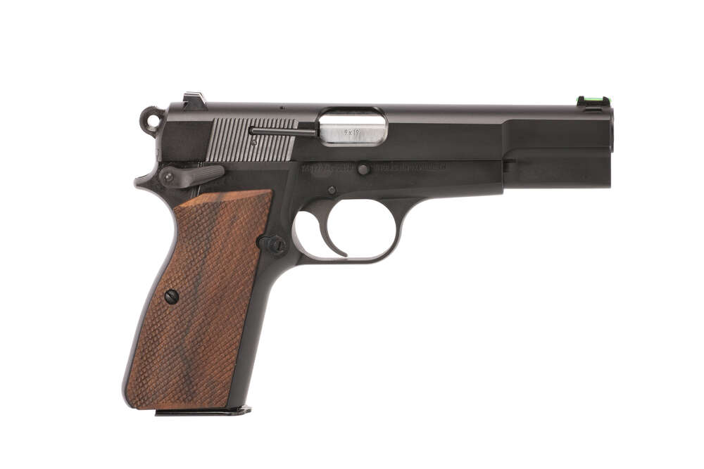 Handguns Inglis Manufacturing P 35 9mm INGLIS P-35 B 9MM 4.7" 15RD BLK • Model: P-35